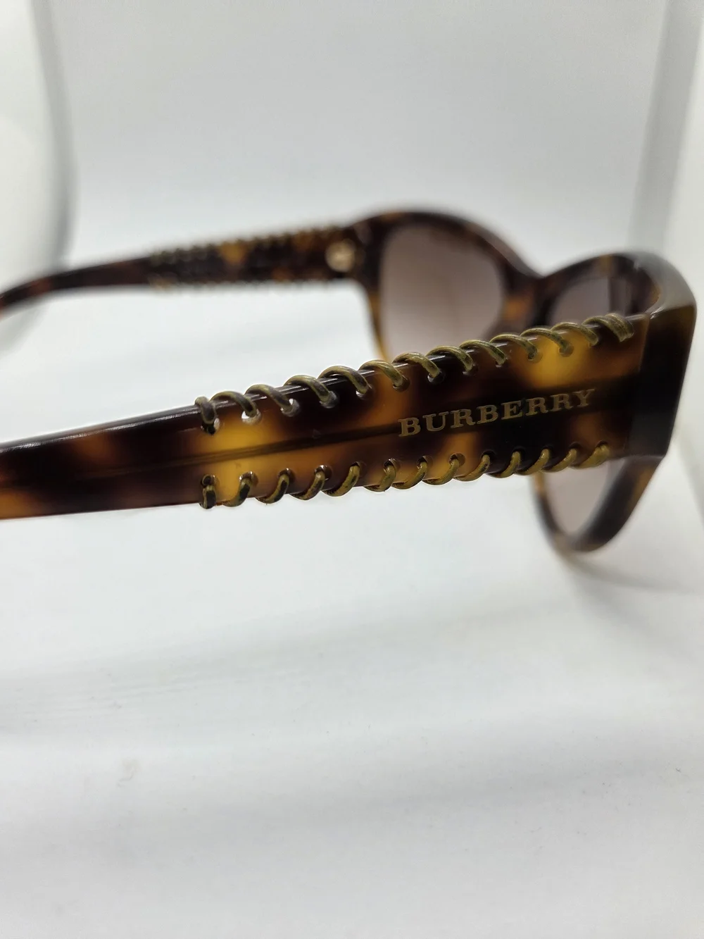 Burberry B4121-Q Leather Whipstitch Sunglasses Brown Tortoise Shell W/ Snapcase